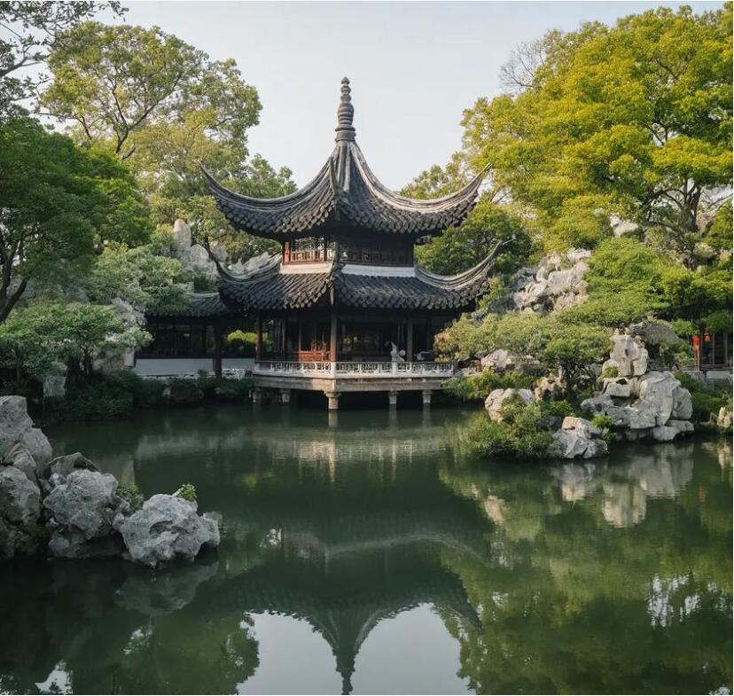 霞山区冰夏餐饮有限公司